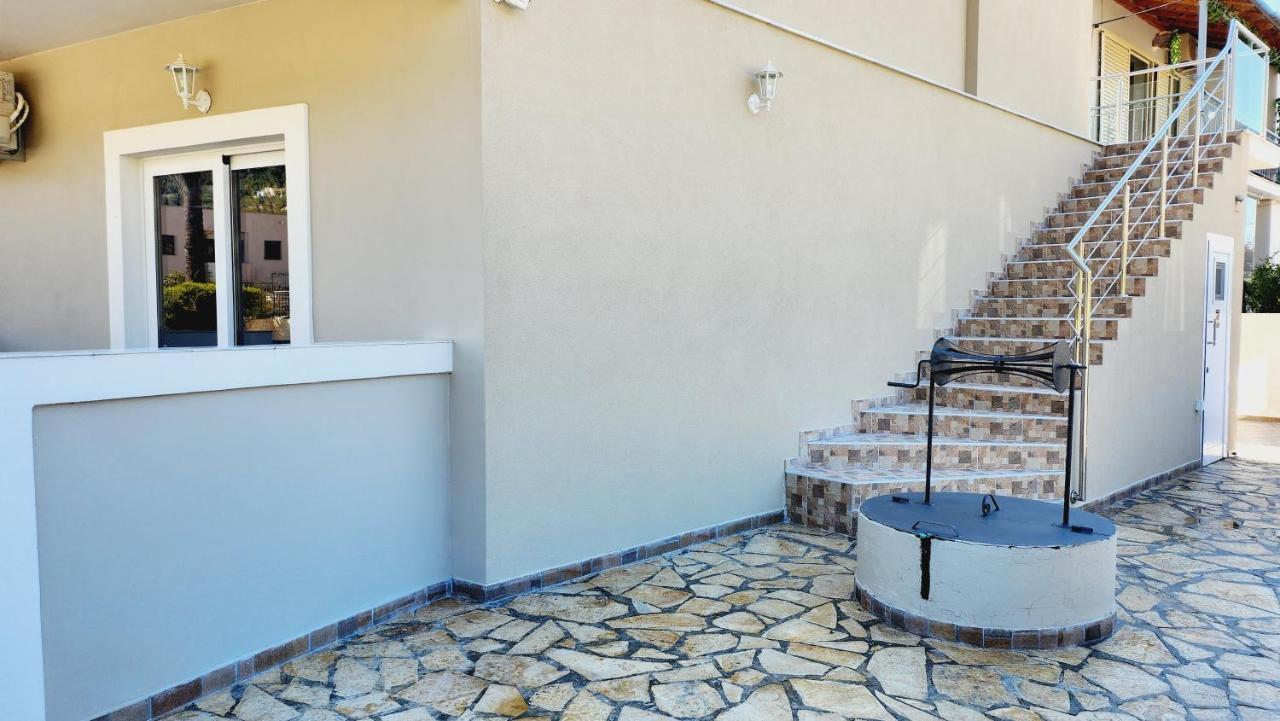 George Studios 2 Ypsos Dış mekan fotoğraf