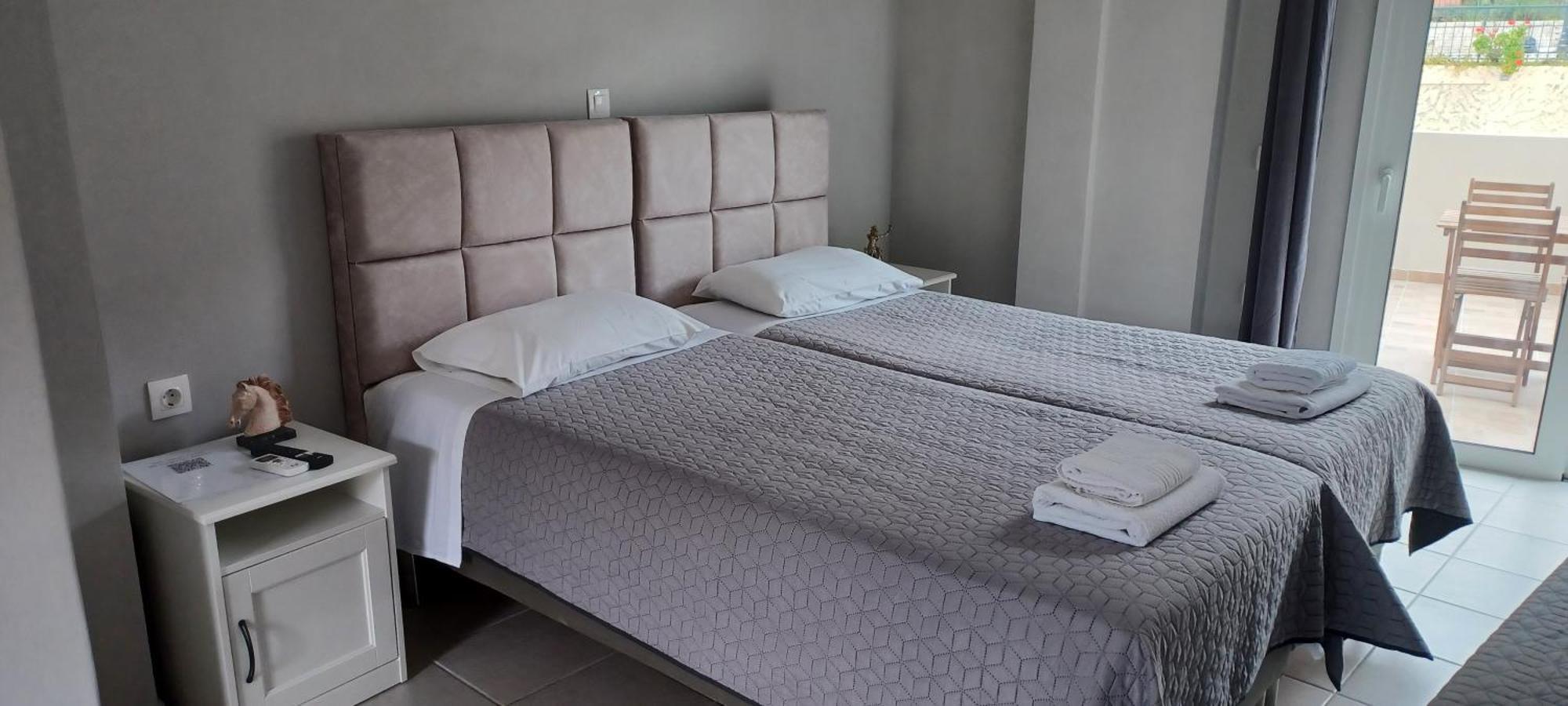 George Studios 2 Ypsos Dış mekan fotoğraf